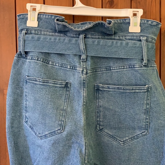 Target paper bag/mom jeans - Picture 5 of 6